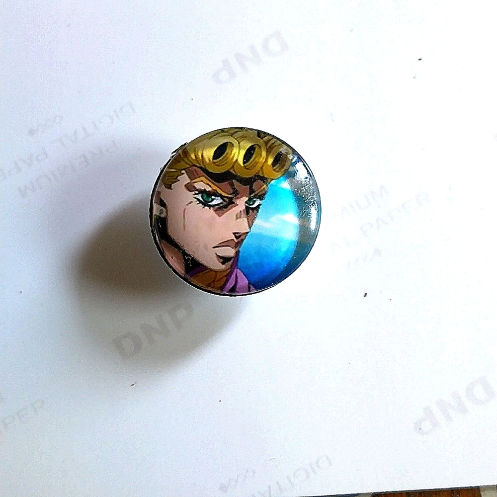 Jojo anime croc charm